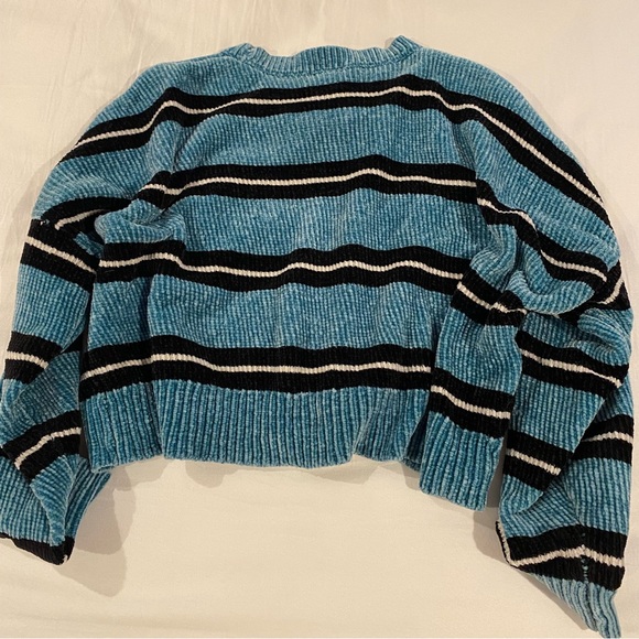 Wild Fable > Sweater - Picture 4 of 5